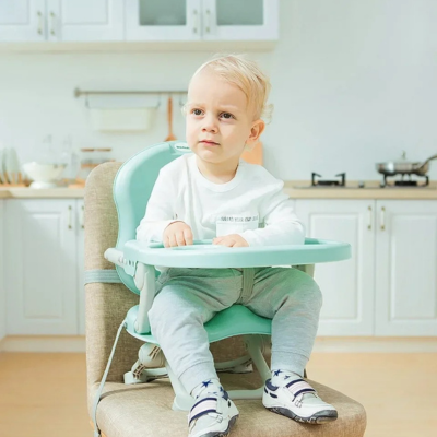 chaise haute bebe-sécurisante