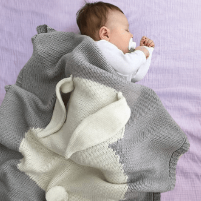 COUVERTURE BÉBÉ | LAPIN TRICOTÉ - Bébé Harmonie